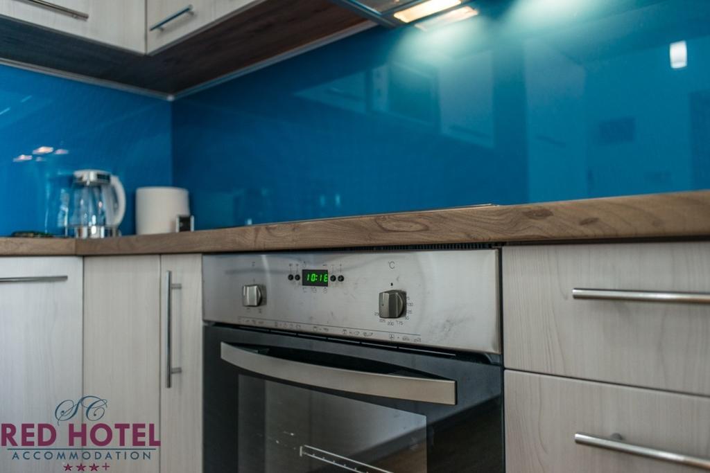 Red Hotel Accommodation Cluj-Napoca Exterior foto