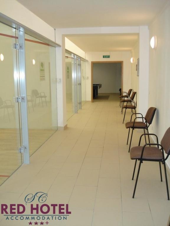 Red Hotel Accommodation Cluj-Napoca Exterior foto