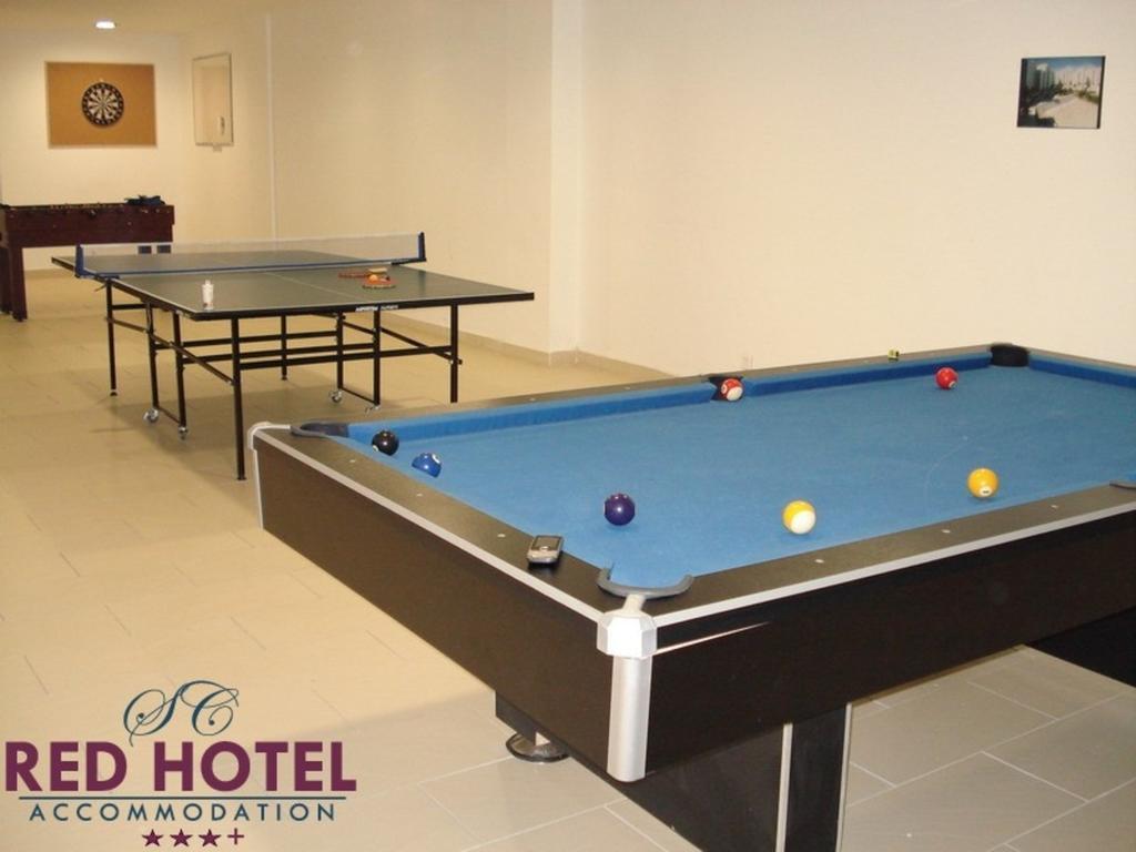 Red Hotel Accommodation Cluj-Napoca Exterior foto
